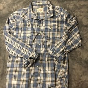 LUCKY BRAND long sleeved shirt